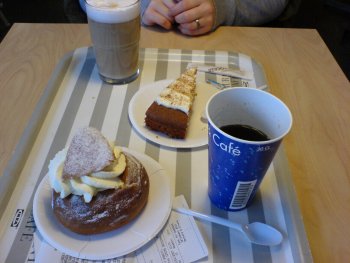 Fika på IKEA