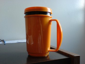 Orange mugg